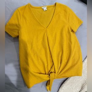 Mustard J Crew short sleeve top